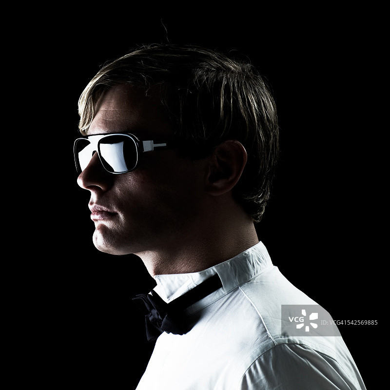 男士侧面时尚模特图片素材