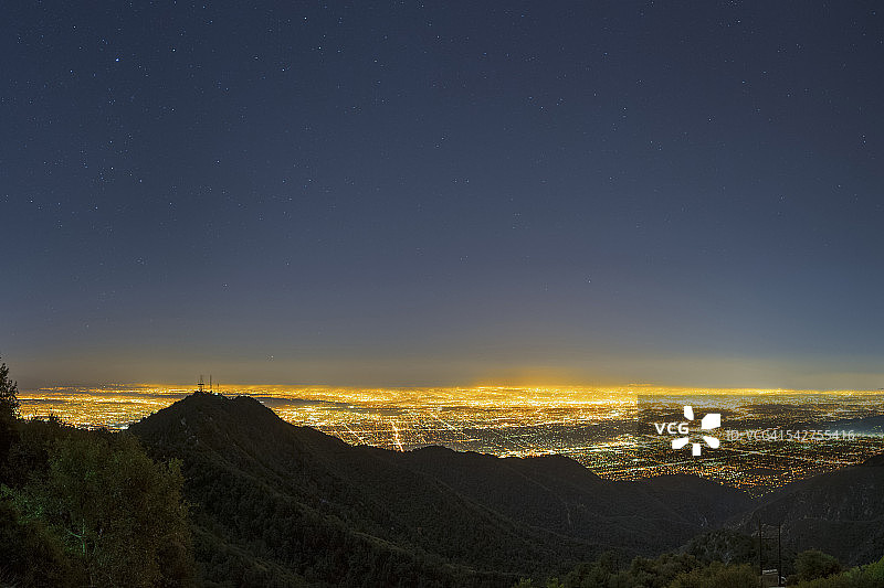 洛杉矶上空的夜空图片素材