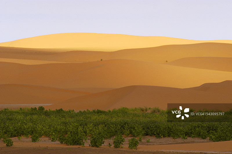 佐埃拉特和图林之间的沙漠图片素材