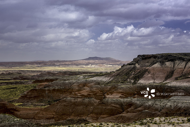 彩绘沙漠图片素材