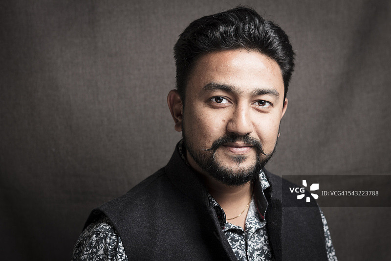 印度裔男士肖像图片素材
