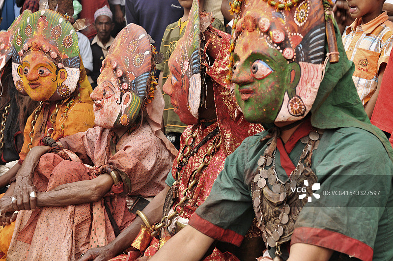 帕坦皇宫Dasain节的面具舞图片素材