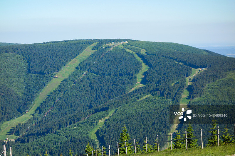 什平德莱鲁夫姆林斯瓦蒂彼得山区景色图片素材