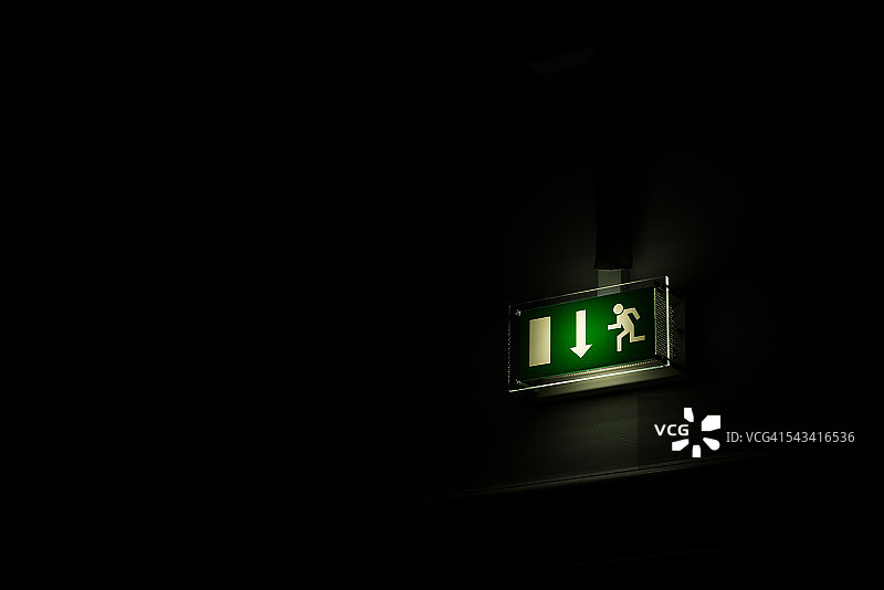 绿色出口图片素材