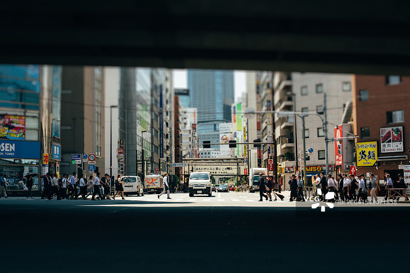 在日本过马路图片素材