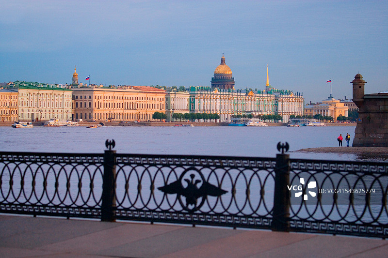 涅瓦河与彼得保罗要塞图片素材