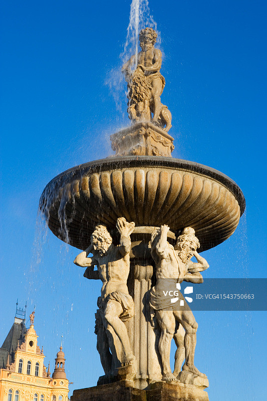 集市广场上的参孙喷泉图片素材