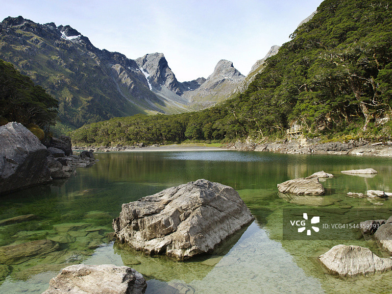 路特本步道湖光景色，第二天图片素材