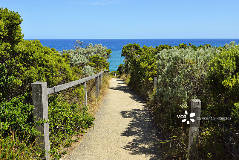 通往观景点的路图片素材