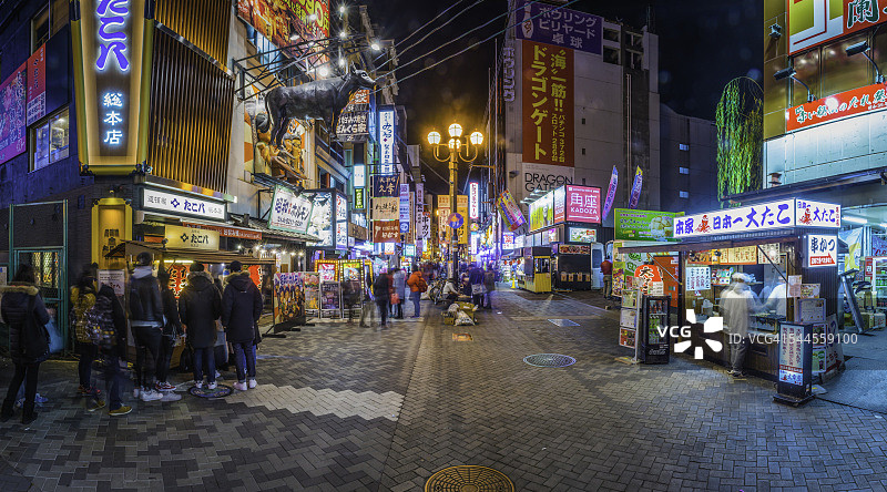 日本夜生活：大阪道顿堀的霓虹餐厅图片素材