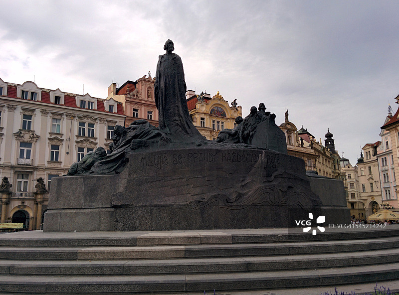 扬·胡斯纪念碑图片素材