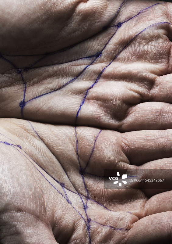 手与连接点的线条和点图片素材