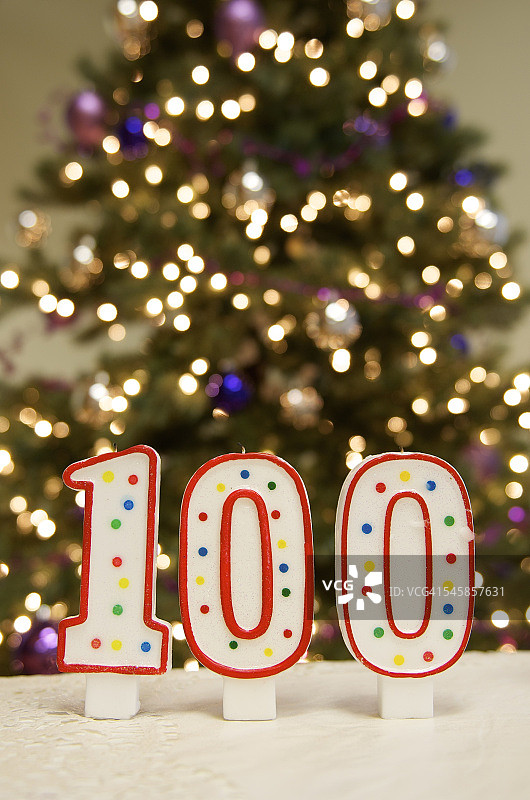 百年派对的蜡烛图片素材