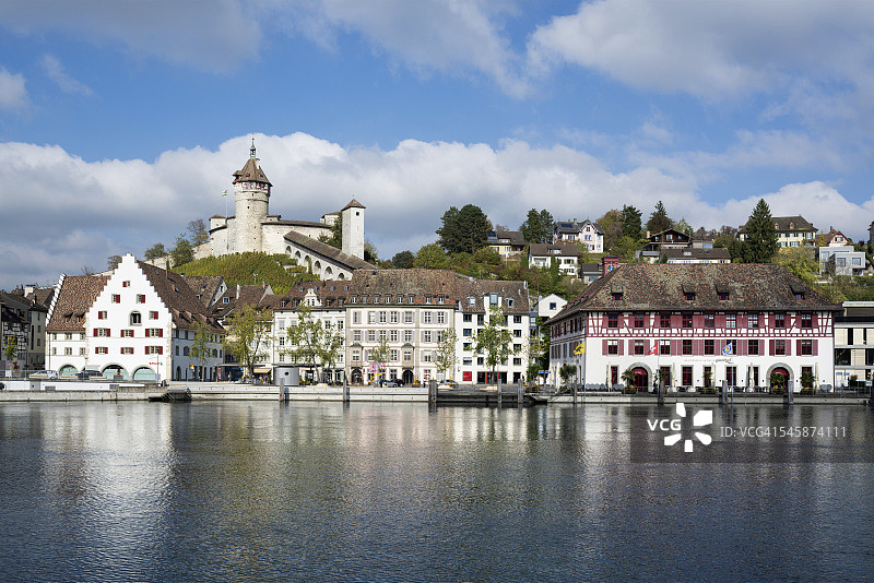 瑞士沙夫豪森州：穆诺特城堡老城区与高莱茵河风光图片素材