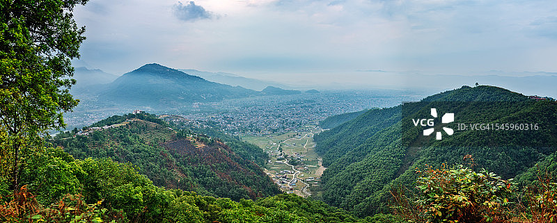从尼泊尔博卡拉萨朗科特观喜马拉雅山脉图片素材