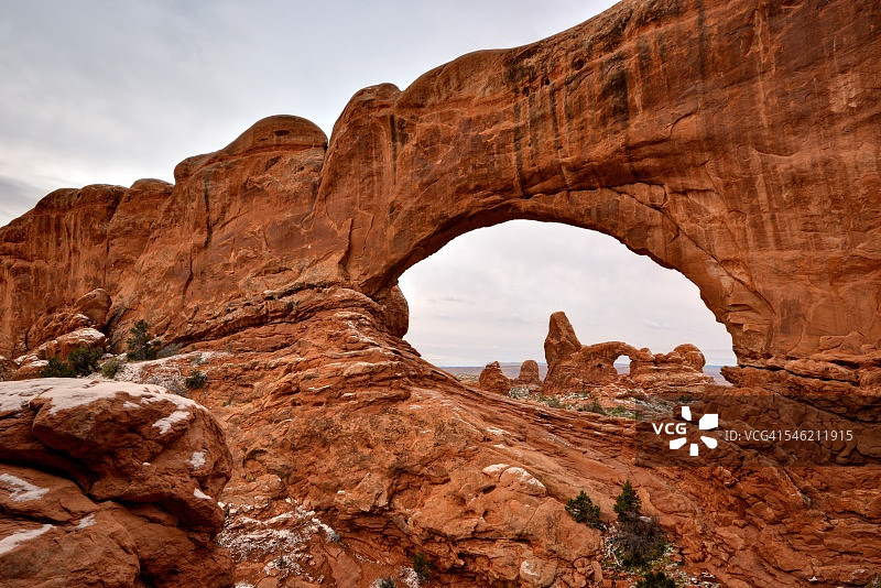 美国犹他州拱门国家公园：炮塔拱门图片素材