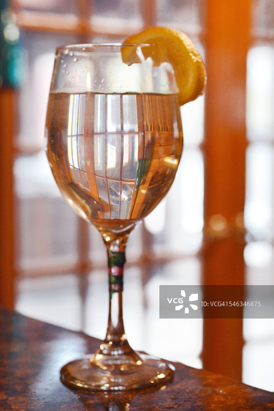 到处是水图片素材