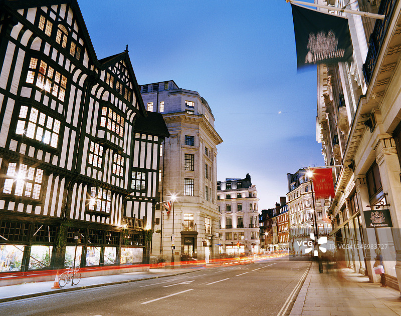 伦敦黄昏购物街图片素材