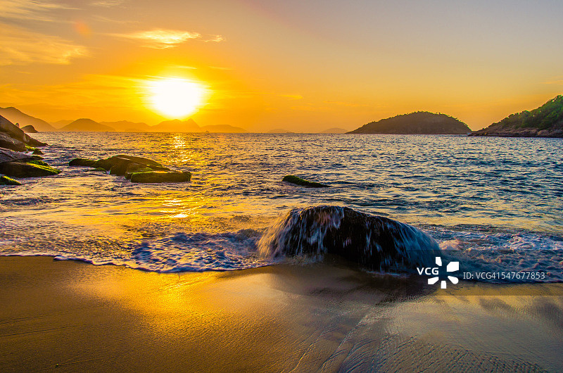 红色海滩图片素材