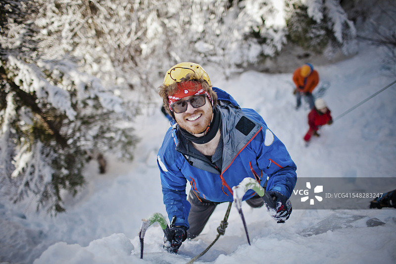 攀冰图片素材