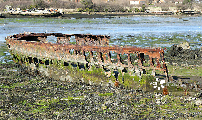 戈斯波特福顿湖朴茨茅斯废弃的船只图片素材