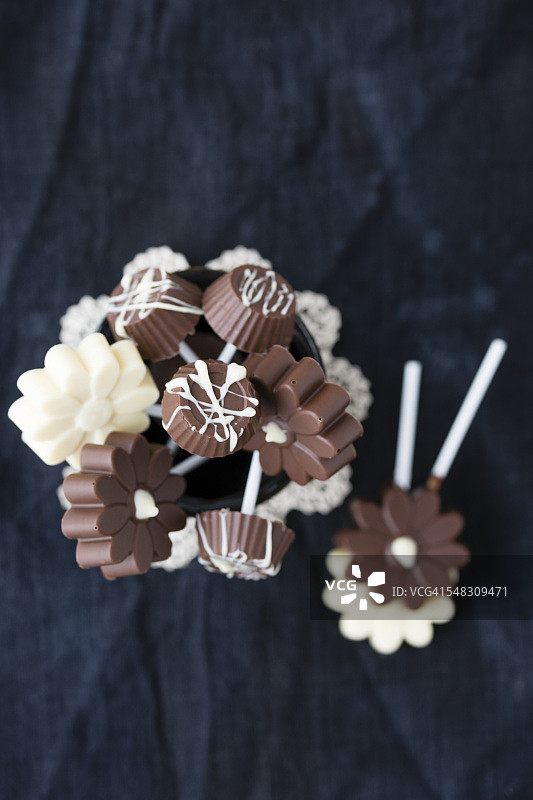 自制巧克力棒棒糖图片素材