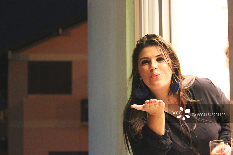 一个吻！图片素材