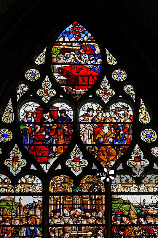 鲁昂大教堂的铅窗图片素材