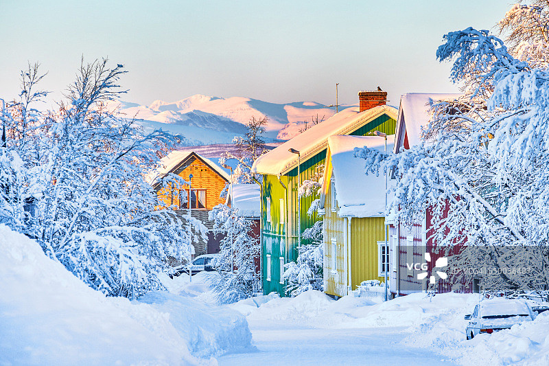 基律纳雪景街景图片素材