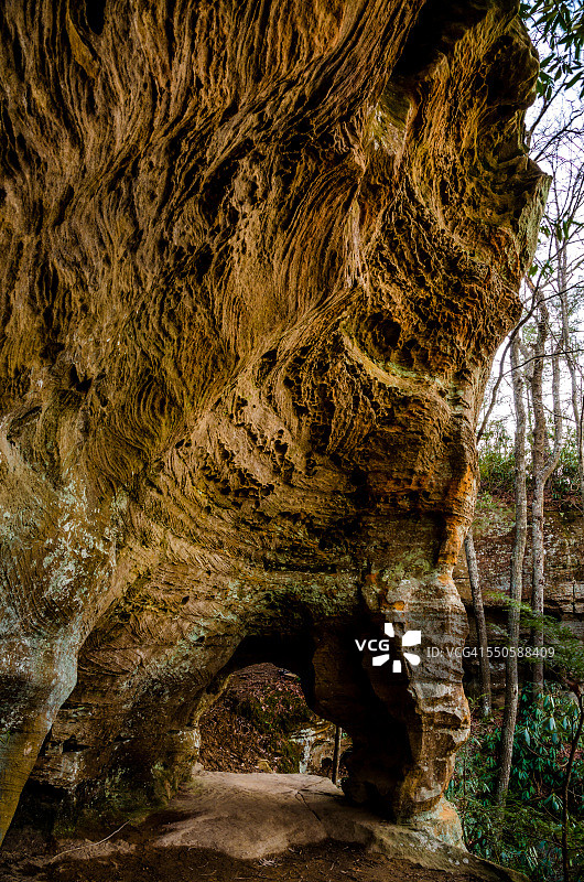 肯塔基州红河峡谷的隐蔽拱门图片素材