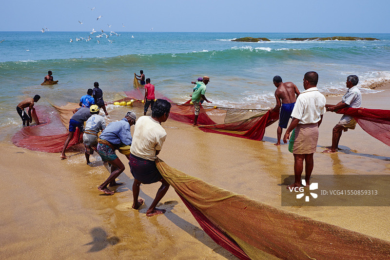 斯里兰卡本托塔海滩钓鱼图片素材