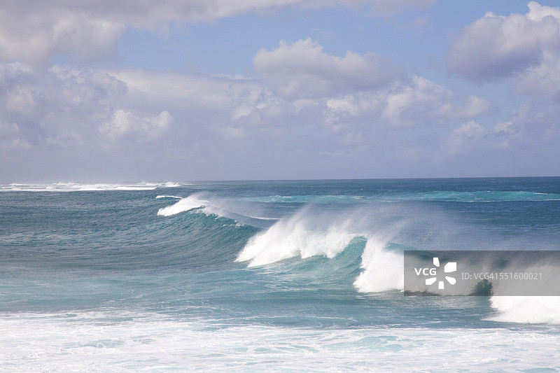 夏威夷午后连续海浪图片素材