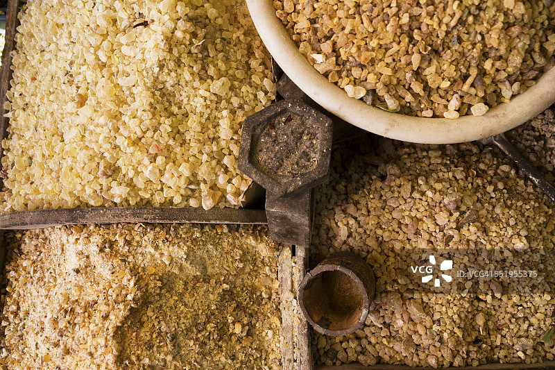 市场上出售的没药图片素材