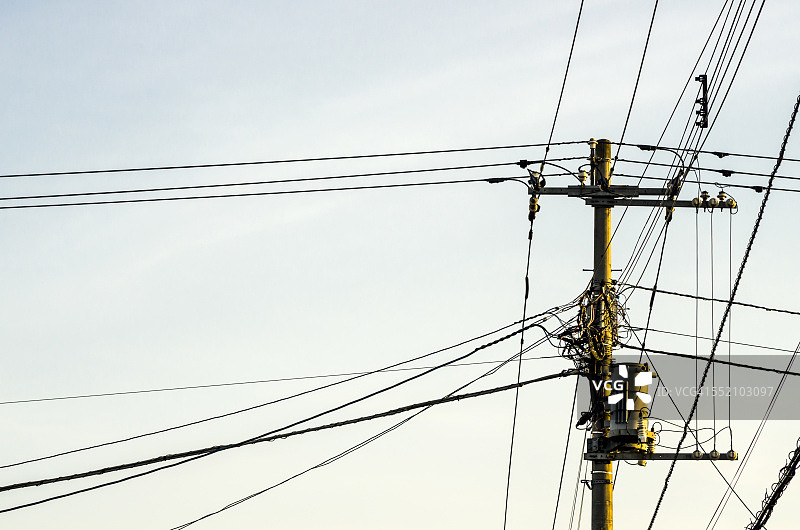 地上电力分配图片素材