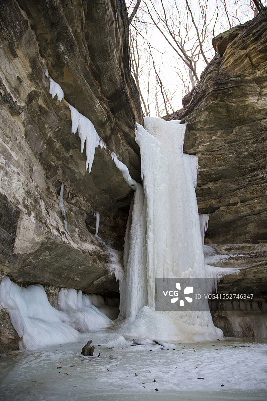 冰冻瀑布图片素材