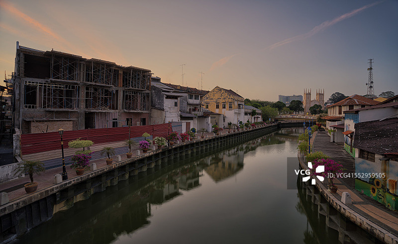 马来西亚马六甲河的日出图片素材
