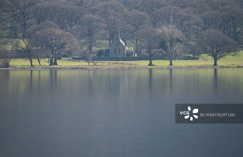 湖上圣贝加教堂图片素材