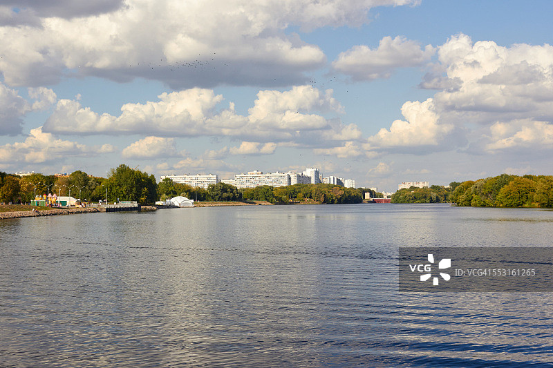 科洛缅斯克附近的莫斯科河图片素材
