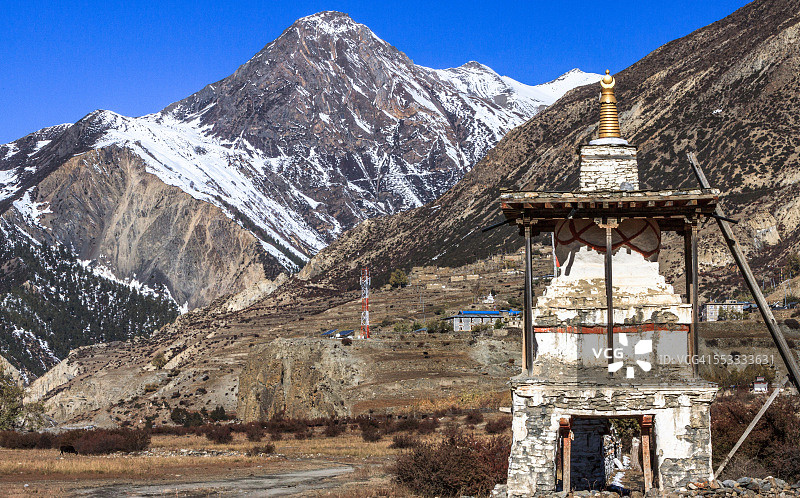 尼泊尔安娜普尔纳环线布拉卡佛塔图片素材