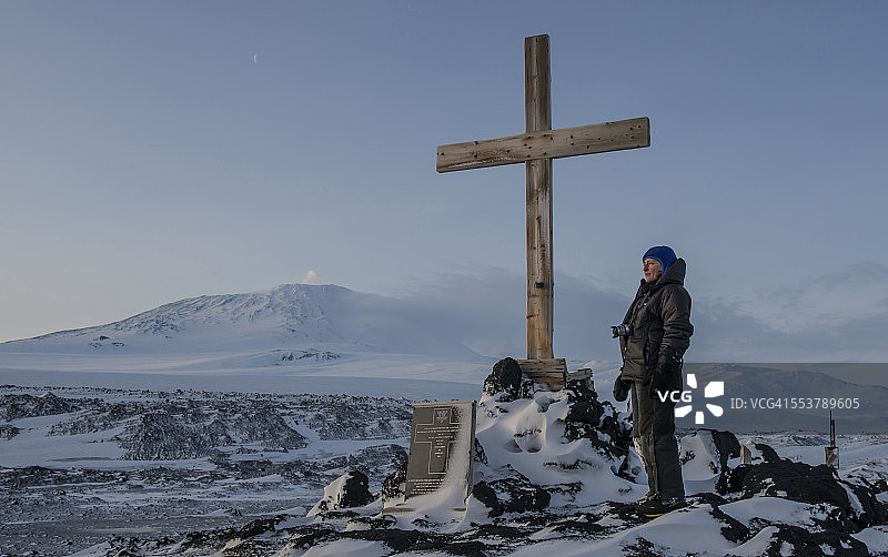罗伯特·猎鹰·斯科特上尉纪念碑，位于南极洲埃文斯角图片素材