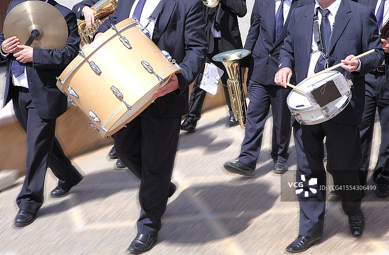 街头演奏的乐队图片素材