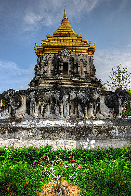 清曼寺的人图片素材