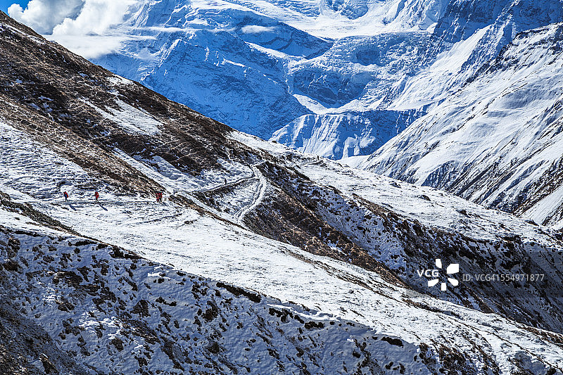 在尼泊尔安娜普尔纳山区徒步旅行图片素材