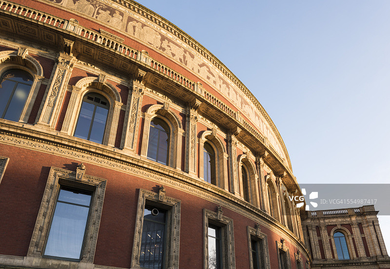 英国伦敦皇家阿尔伯特音乐厅外景图片素材
