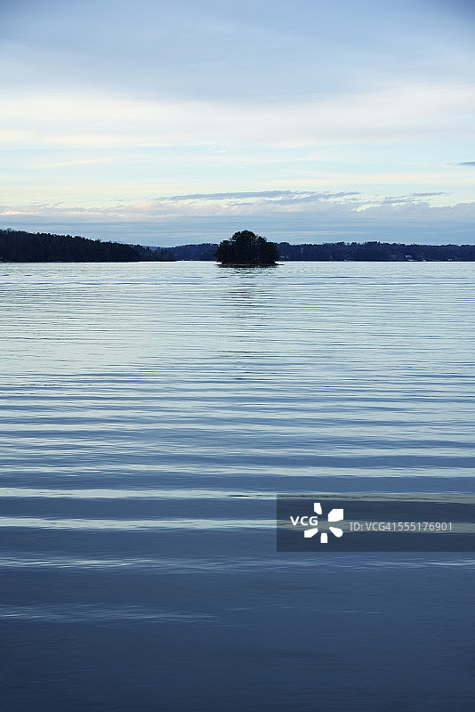 美国佐治亚州拉尼尔湖水波纹图案图片素材