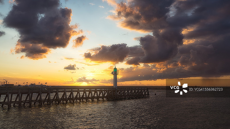 诺曼底日落图片素材