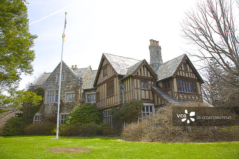 新泽西州的都铎复兴式豪宅图片素材