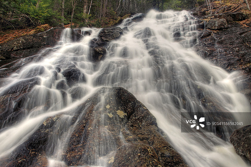 新罕布什尔州谢尔本的巨型瀑布图片素材