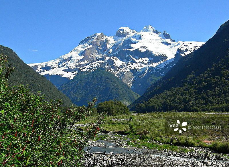 特罗纳多尔山图片素材
