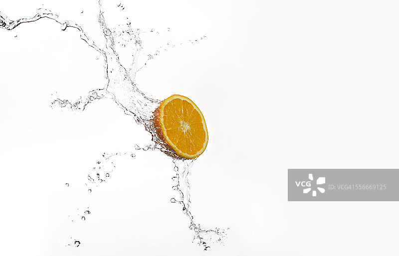 橙子和水花图片素材